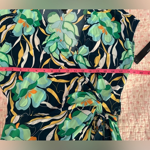 Maggy London Matte Jersey Wrap Dress, Size 10, EUC! - Picture 12 of 13